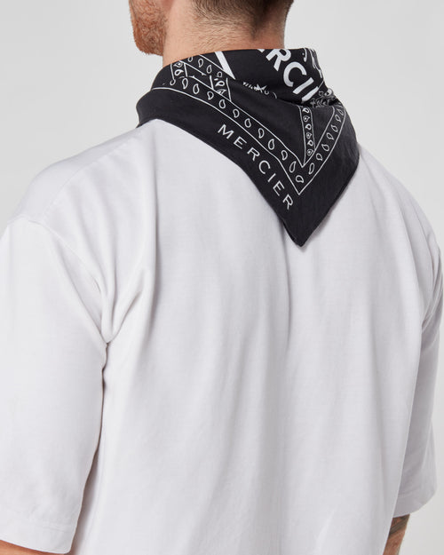 Schwarzes Abzeichen Paisley Bandana