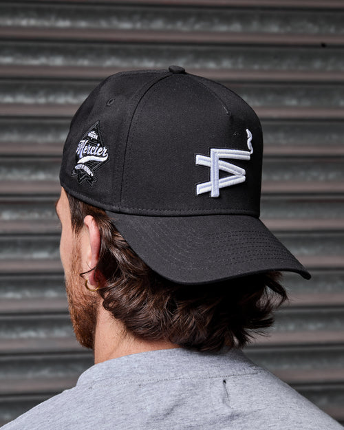 Nina Snapback Black